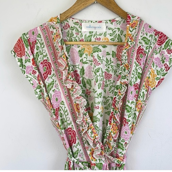 Walker & Wade Voyager Wrap Dress Floral Size XS Resort Wear - Picture 3 of 11